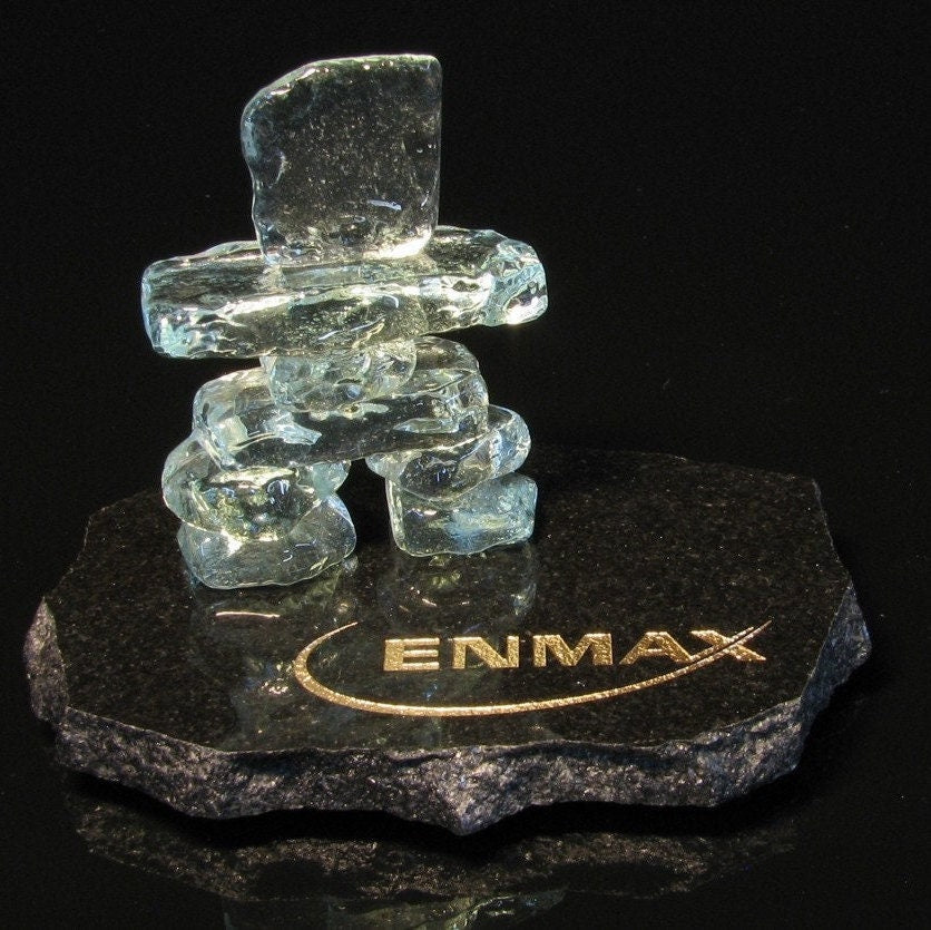 Inukshuk 2.5" on a base