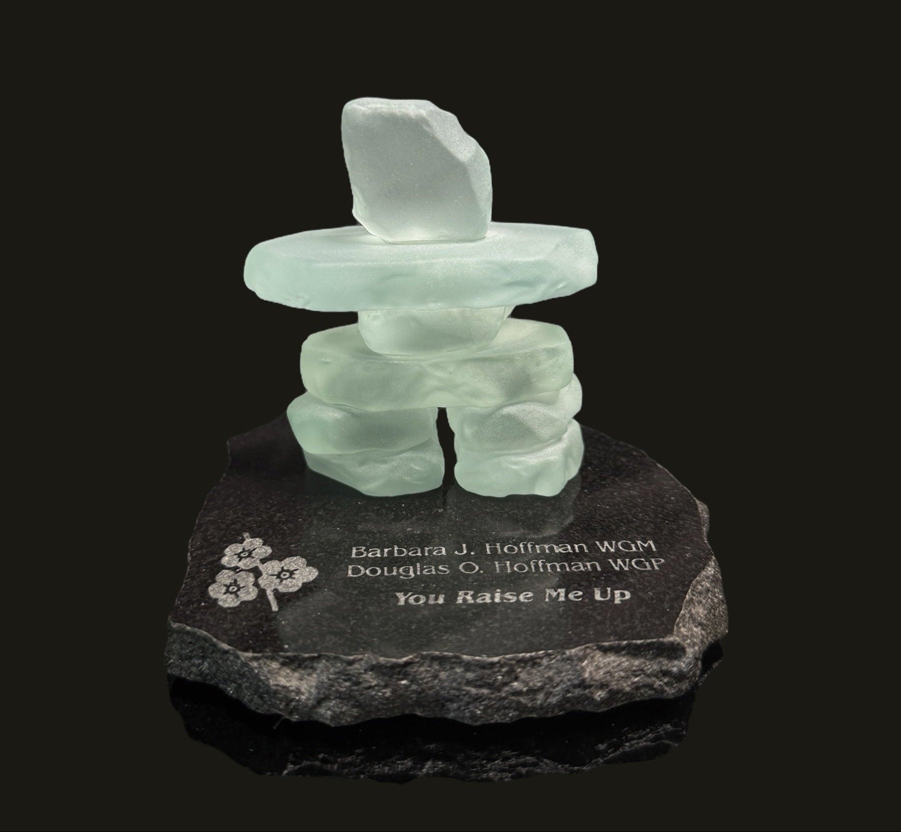 Inukshuk 2.5" on a base