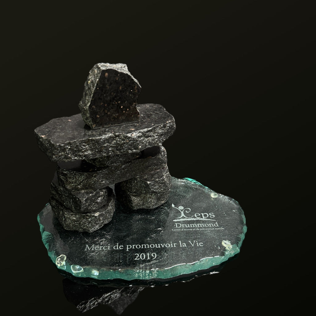 Inukshuk 2.5" on a base